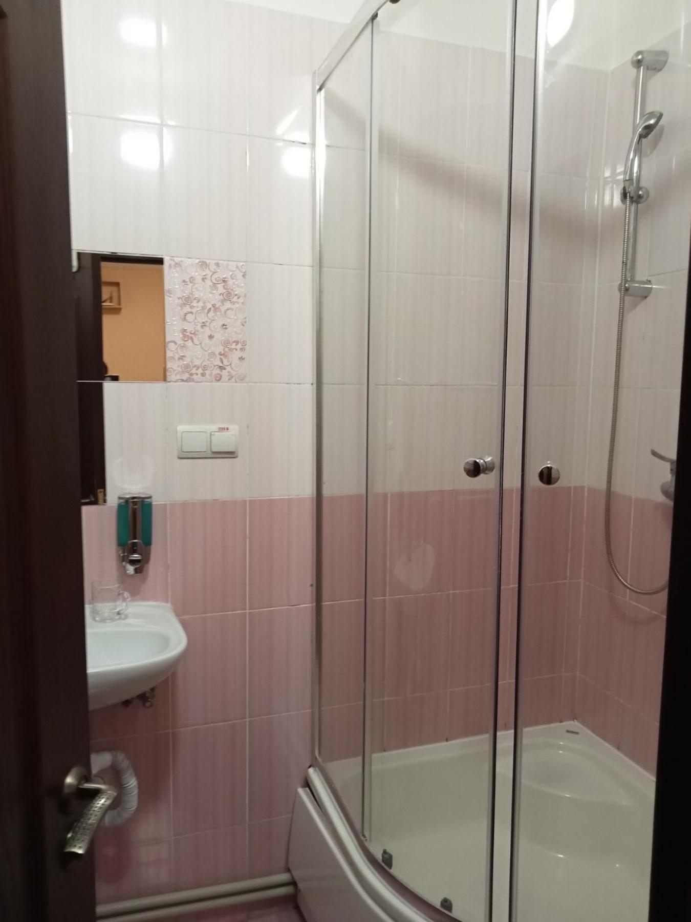 Hostel Iskra 利沃夫 外观 照片