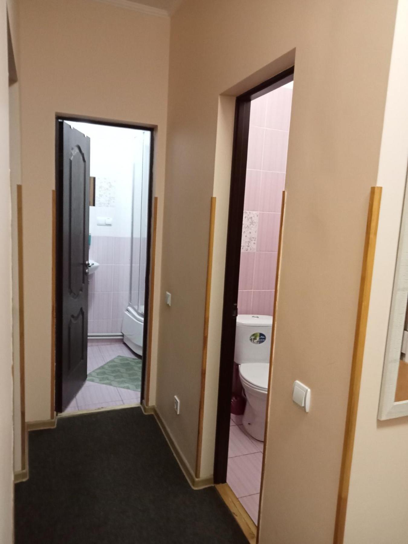 Hostel Iskra 利沃夫 外观 照片