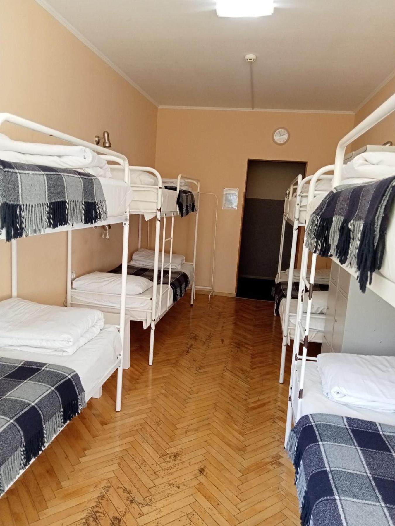 Hostel Iskra 利沃夫 外观 照片